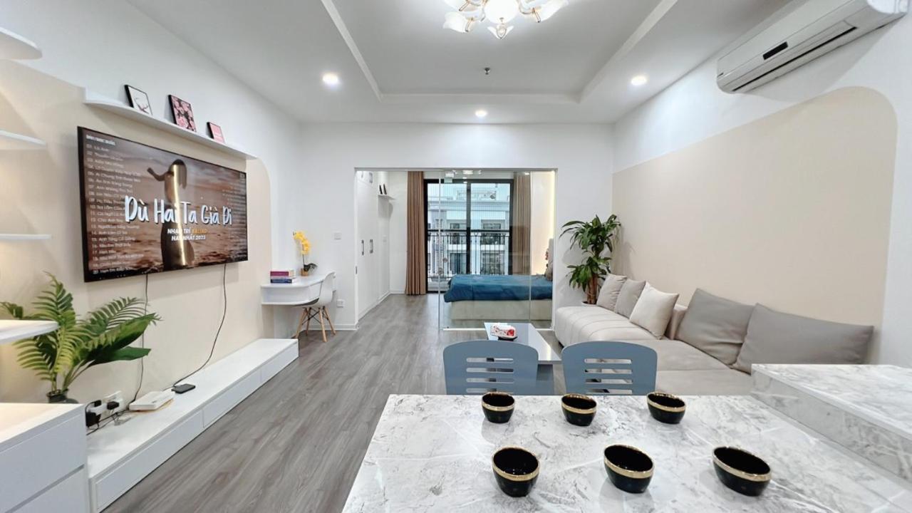 Kabi Homes - Luxury Apartment In Vinhomes Times City Ханой Екстериор снимка